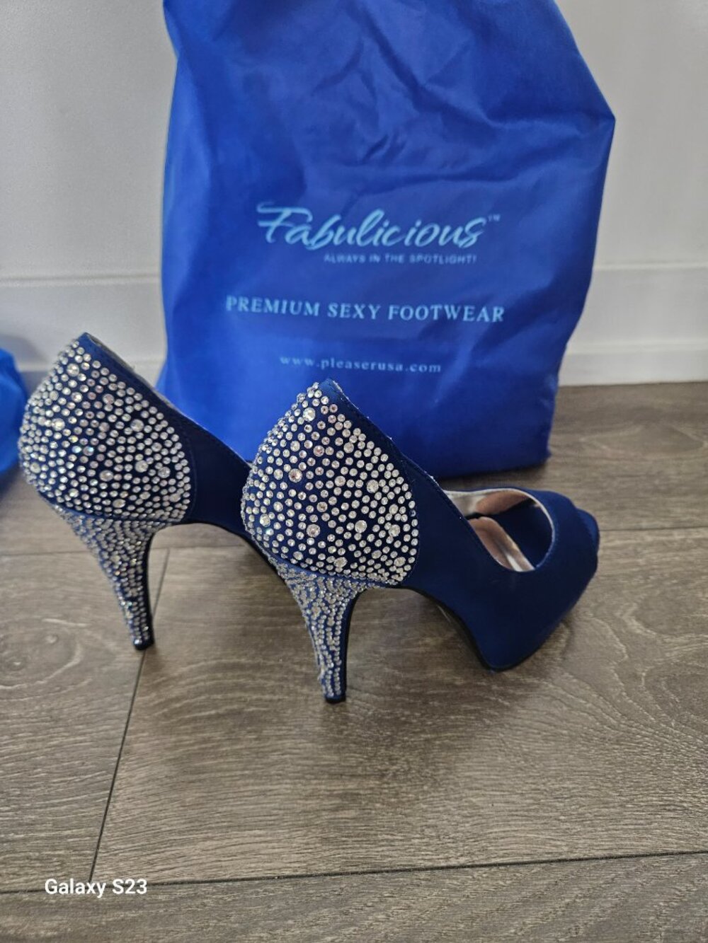 High Heels - Picture 5 of 10